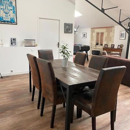 Loft Proche Centre Ville Hotes Habitant A L Etage Laval  Eksteriør billede
